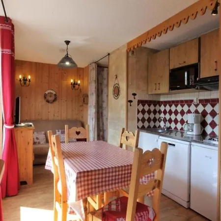 6 Pers. 32 M² Rc Etage Sud-est * Fontcouverte-la-Toussuire